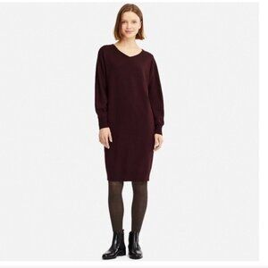 Uniqlo Drop Shoulder Maroon Purple V Neck Merino Wool Blend Sweater Dress Sz. S